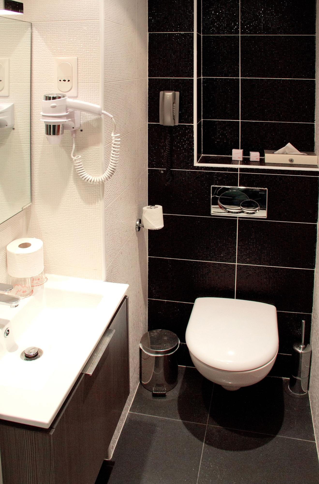 Hotel La Sanguine Paryż Zewnętrze zdjęcie